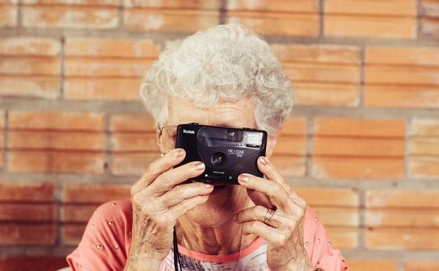 如果是你,你會(huì)跟兒女住一起養(yǎng)老嗎?(圖2) 如果是你,你會(huì)跟兒女住一起養(yǎng)老嗎?(圖2)