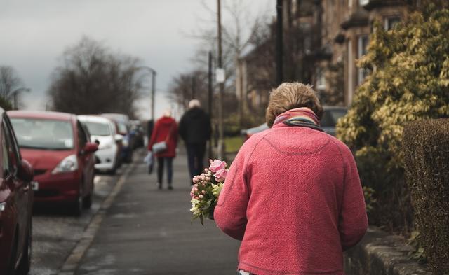 如果是你,你會(huì)跟兒女住一起養(yǎng)老嗎?(圖4) 如果是你,你會(huì)跟兒女住一起養(yǎng)老嗎?(圖4)