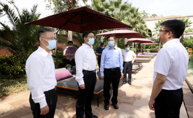 王予波到云南康旅集團溫泉山谷國際康養(yǎng)城調(diào)研(圖1) 王予波到云南康旅集團溫泉山谷國際康養(yǎng)城調(diào)研(圖1)