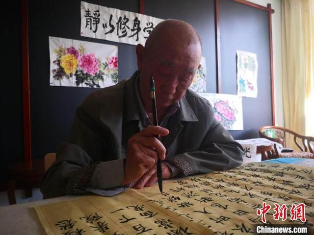 甘肅省政協聚焦智慧養老 建言“適老化”產品保護個人隱私(圖2) 甘肅省政協聚焦智慧養老 建言“適老化”產品保護個人隱私(圖2)